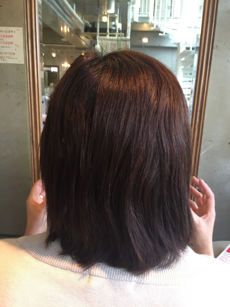 3月3日記事「サラサラストレートで春をむかえましょ」縮毛矯正施術前1